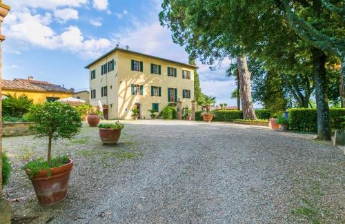 Poggibonsi Apartment | Apartment Giuggiolo 6 by Interhome