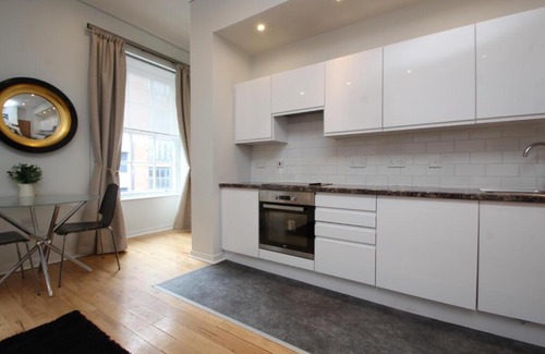 Whiteinch Apartment | Apartment Glasgow