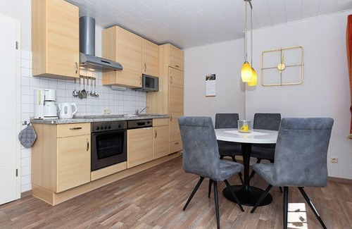 Werdum Apartment | Apartment Granat - House on the castle