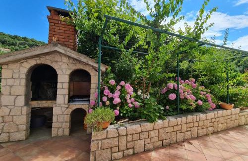Supetarska Draga Apartment | Apartment Gulić