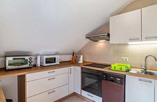 Gossersweiler Apartment | Apartment "Haus Günter und Valeria" with Mountain View, Shared Terrace & Wi-Fi