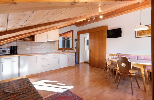 Burgusio Apartment | Apartment 'Haus Peer B3' with Mountain View, Private Terrace and Wi-Fi