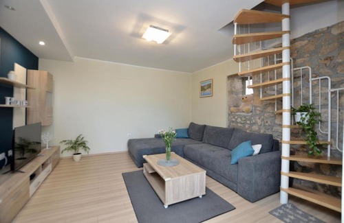 Sveta Jelena Apartment | Apartment Hill