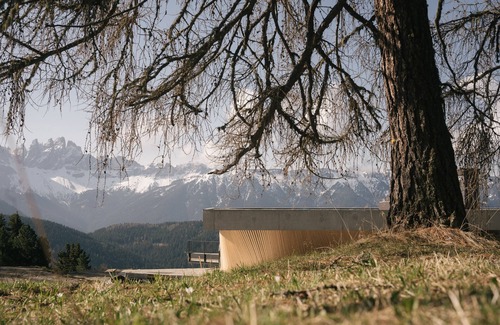 Bressanone Apartment | Apartment Hotel "Anders Mountain Suites 5" with Private Sauna, Slope Access & Wi-Fi