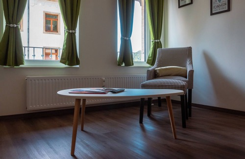 Rathmannsdorf Apartment | Apartment house - Bredner / Apartment III