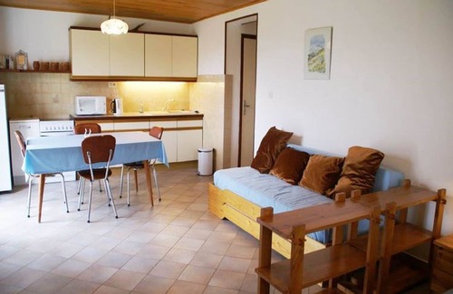 Lus-la-Croix-Haute Apartment | Apartment in Lus near Ski Slopes and Mountains