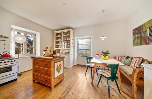 Gargazzone Apartment | Apartment 'Im Garten 9' with Mountain View, Private Garden and Wi-Fi
