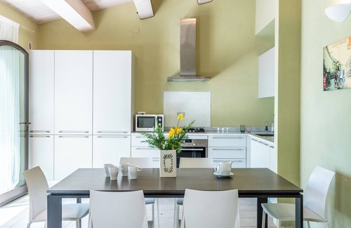 Trequanda House | Apartment In A Hotel "Villa Salvia" with Shared Pool, Private Terrace & Wi-Fi
