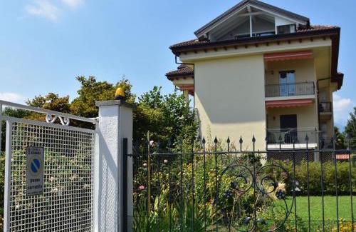 Verbania Apartment | Apartment in a prime location on Lake Maggiore