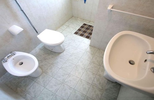 Capilungo Apartment | Apartment in a villa 30 meters from the sea