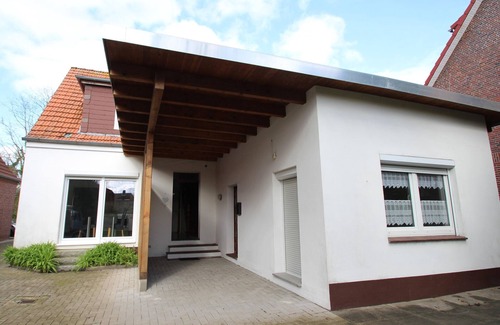 Carolinensiel Apartment | Apartment in Carolinensiel with a garden