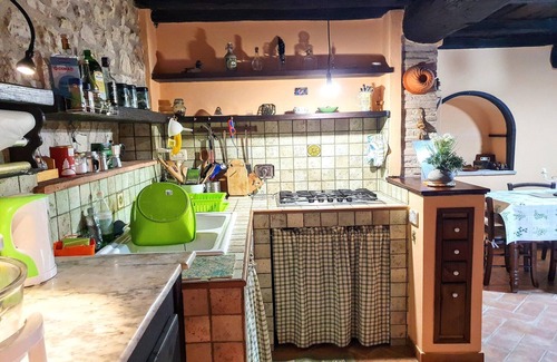 Baiano House | Apartment in Firenzuola near Lake Arezzo