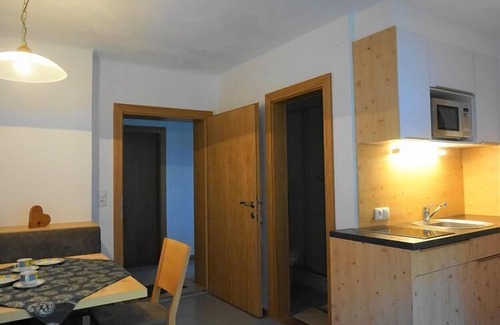 Flachau Apartment | Apartment in Flachau with Mountain Views