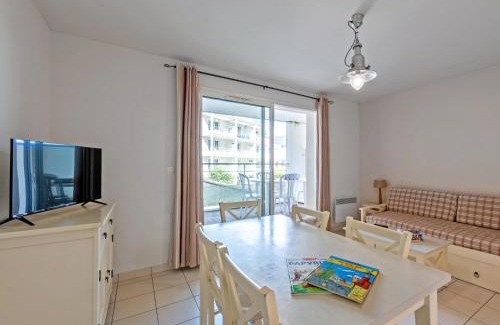 Plougonvelin Apartment | Apartment in France with Stunning Sea View