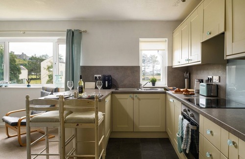 Harlech Apartment | Apartment in Harlech near Stunning Beaches