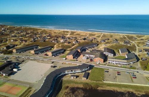 Sondervig Apartment | Apartment in holiday park with loft, Ringkøbing