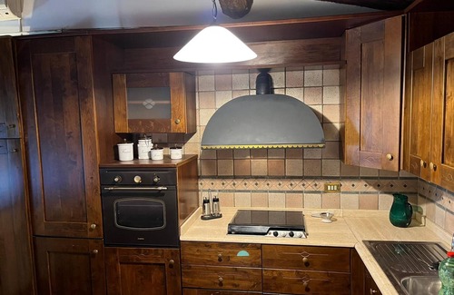 Buggiano Apartment | Apartment in the former 18th-century stables of Villa Sermolli
