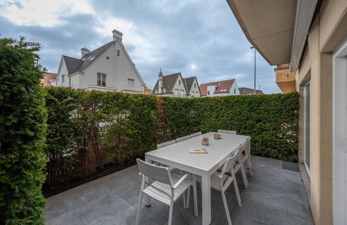 Albertstrand Apartment | Apartment in Knokke near Duinbergen Beach