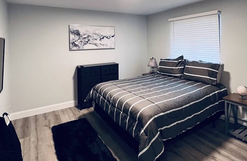Marshfield Apartment | Apartment in Marshfield