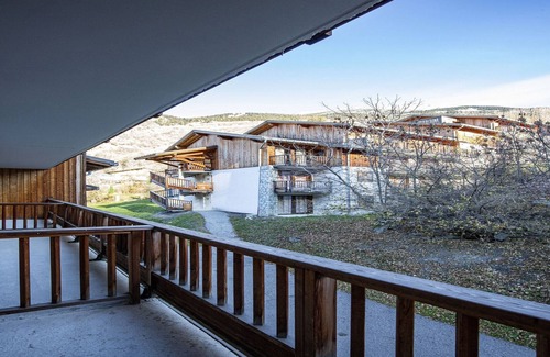 Orelle Apartment | Apartment in Orelle with Pool & Sauna Access