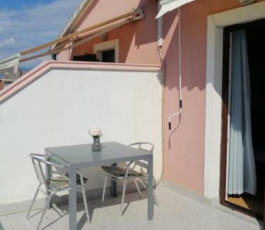 Privlaka Apartment | Apartment in Privlaka with sea view, terrace, air conditioning, WiFi 3591-2