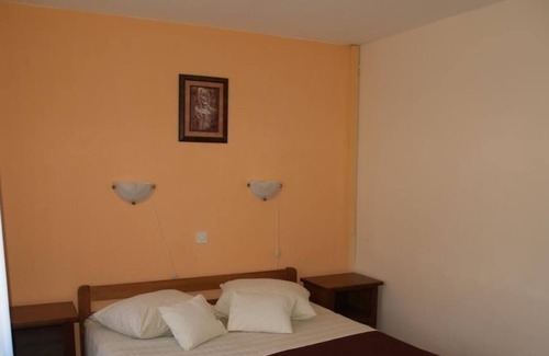 Ciritez Apartment | Apartment in Roč with Terrace, Air condition, WIFI, Washing machine (4194-1)