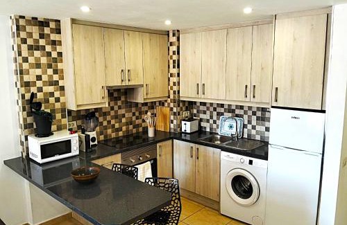 Los Cristianos Apartment | Apartment in San Marino complex