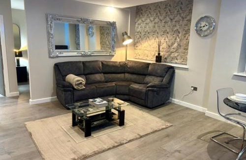 Barnsley Apartment | Apartment in south yorkshire Central location