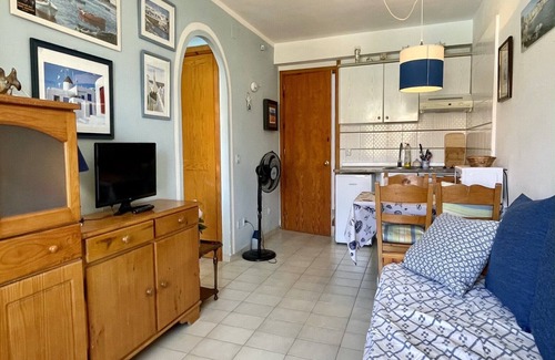 L'Estartit Apartment | Apartment in Spain near Sandy Beach & Pool