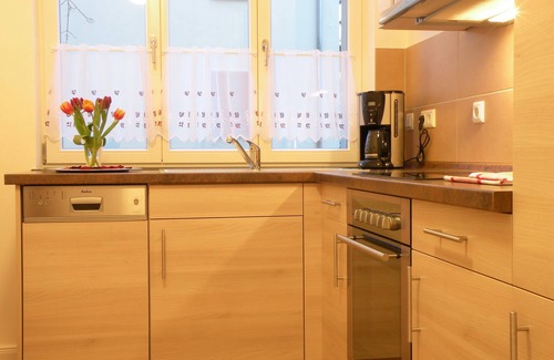 Weimar Apartment | Apartment in the center of Weimar, quiet & charming town house, bike rental