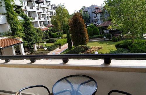 Lozenets Apartment | Apartment in the picturesque Oasis Resort & Spa