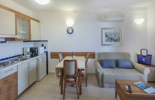 Veli Losinj Apartment | Apartment in Veli Losinj by the Beach