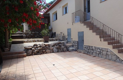 Cap de la Nau Apartment | Apartment in villa in residential area