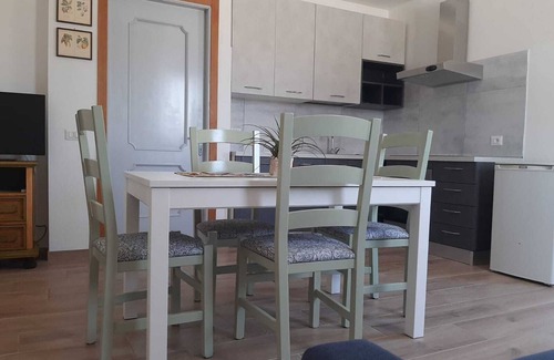 Moresco Apartment | Apartment Near the Sea in Montefiore dell'Aso
