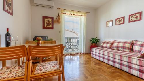 Vantacici Apartment | Apartment Josephine 2