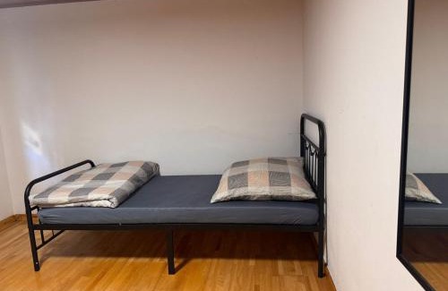 Ensen Apartment | Apartment Köln Porz Flughafen