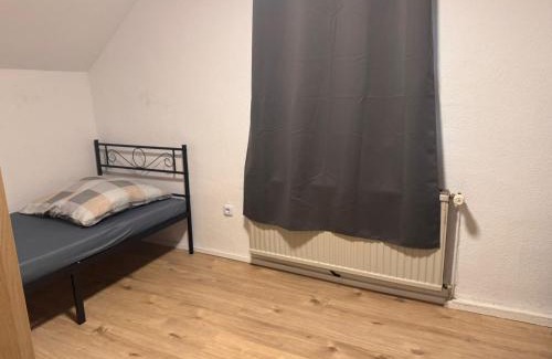Ensen Apartment | Apartment Köln Porz Flughafen