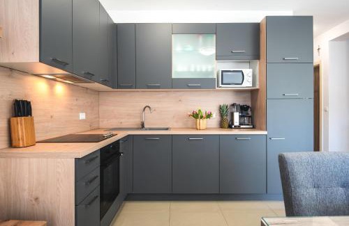 Pjescana Uvala Apartment | Apartment Klara