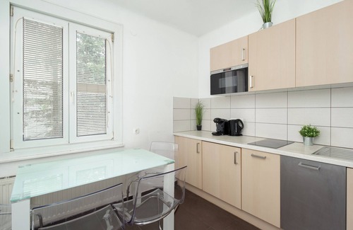 Rudolfsheim-Funfhaus Apartment | Apartment Kroellgasse
