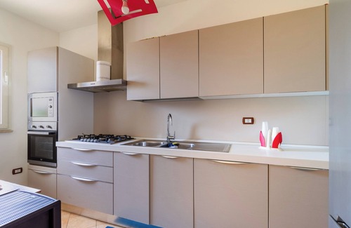 Supersano Apartment | Apartment 'La Casetta Di Asia' with Private Terrace and Air Conditioning