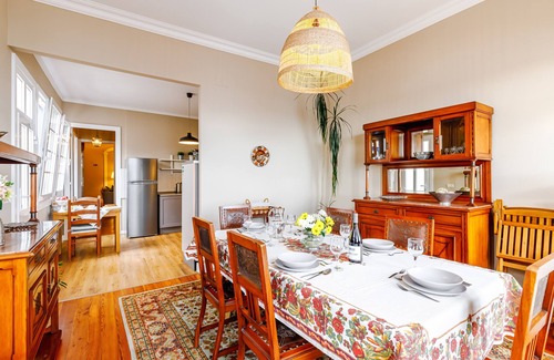 Horta Apartment | Apartment 'Ladomar Matriz' with sea view, private terrace and WLAN