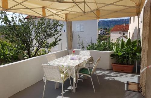 Vrboska Apartment | Apartment Lavcevic