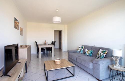 Cros-de-Cagnes Apartment | Apartment Le Cagnes Beach-3 by Interhome