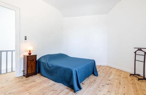 Les Mathes Apartment | Apartment Les Sablières by Interhome