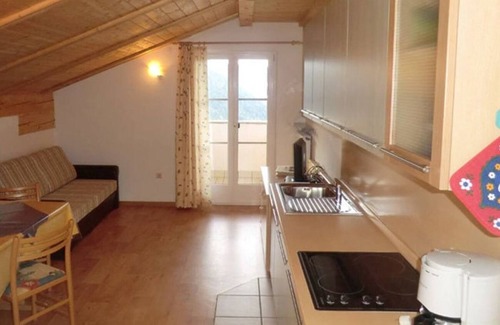 Molten Apartment | Apartment "Lingerhof - Enzian" with Mountain View, Balcony & Wi-Fi