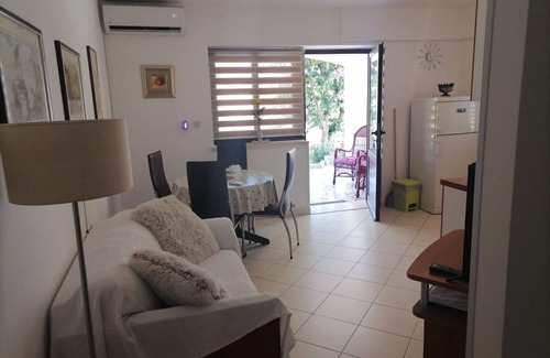 Loviste Apartment | Apartment Ljube (102801-A4) - Loviste