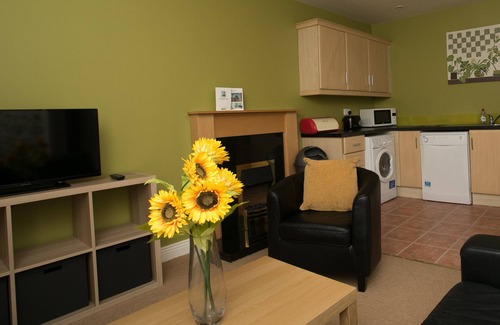 Clondra Apartment | Apartment-Luxury-Private Bathroom-1A