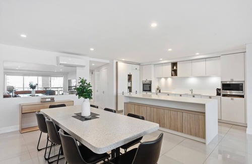 Scarborough Apartment | Apartment M409 - High-end Luxury awaits