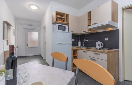 Porec Apartment | Apartment Majic with Terrace and Garden