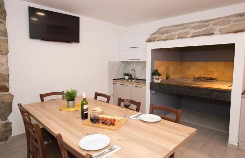 Omis Apartment | Apartment Maya Bellissima